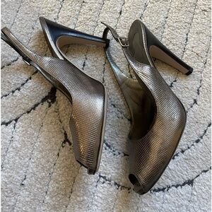 Ferragamo leather pump sling back